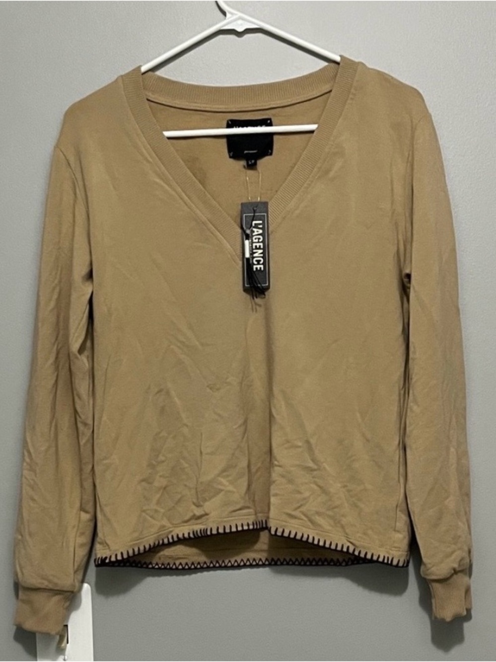L’AGENCE Tan Long Sleeve V-Neck Sweatshirt